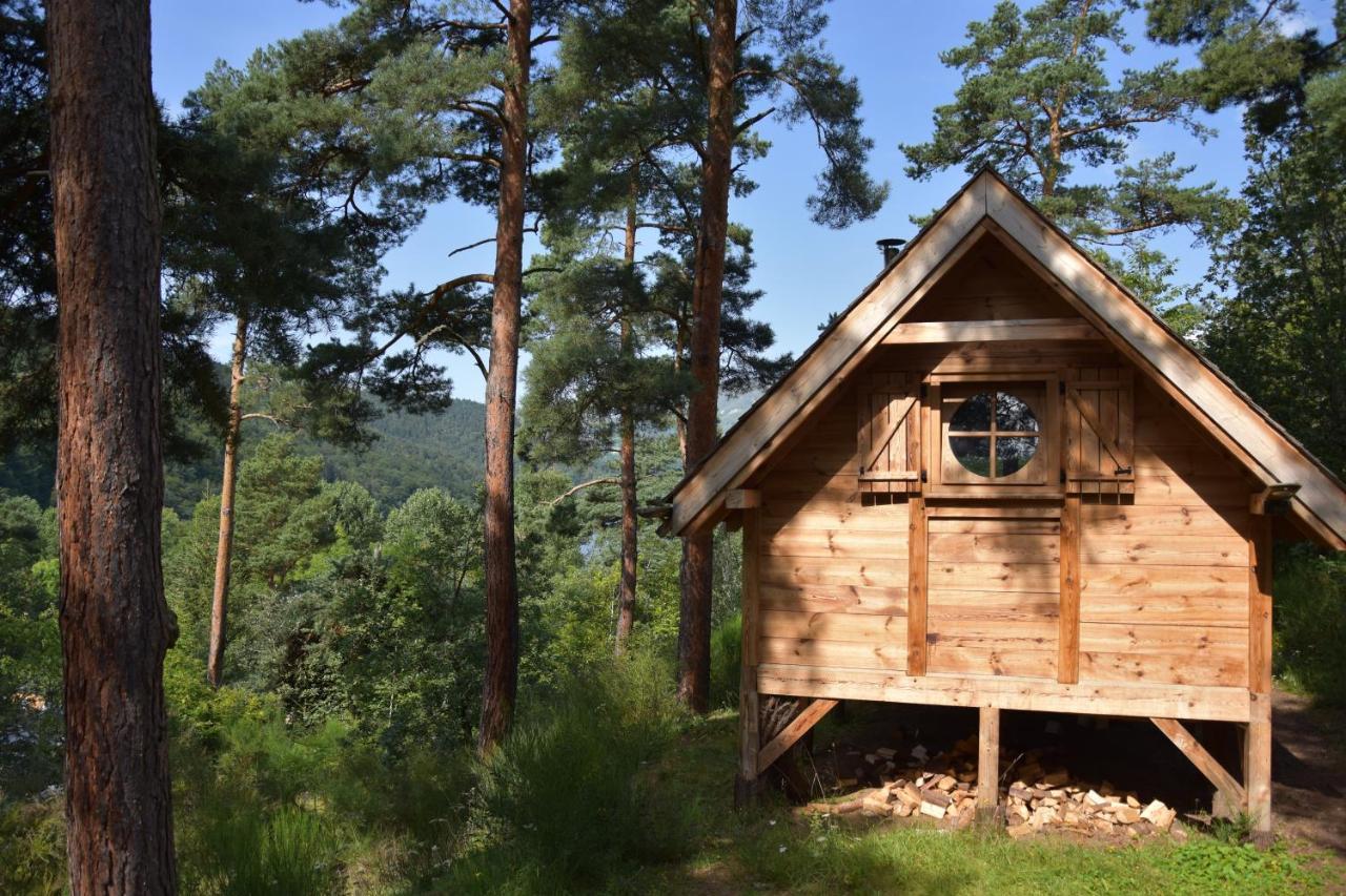 Cabane Lodge Domaine Du Lac Chambon Murol Exterior foto
